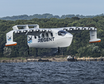 Seaglider Viceroy prototype makes maiden flight