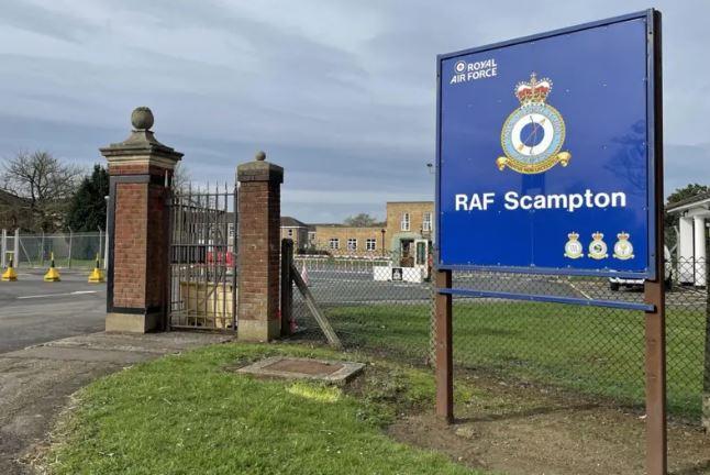 Council leaders call for urgent dialogue on RAF Scampton site